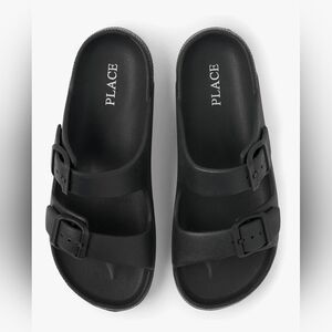 The Childrens Place NWOT Boys Everyday Slip-On Double Buckle Slide Sandals Sz 2
